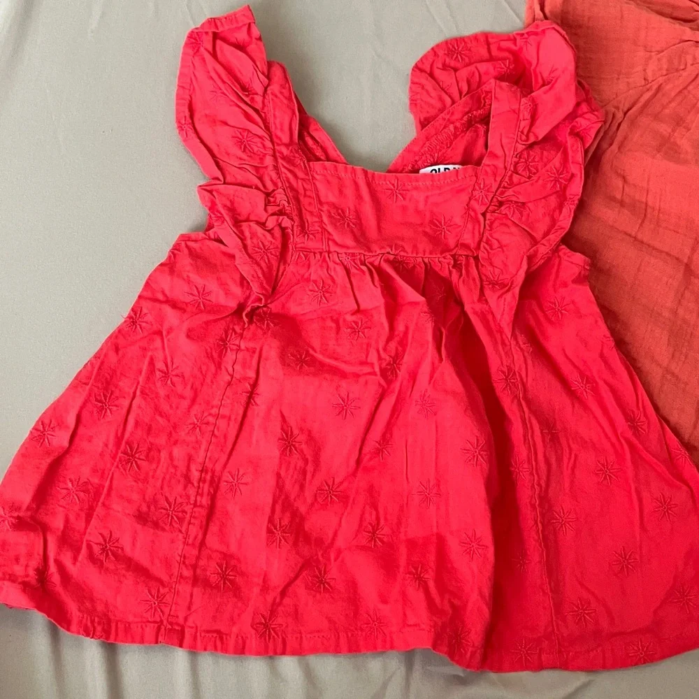 🌸 3/$15 Kids blouse 3T - Picture 3 of 15